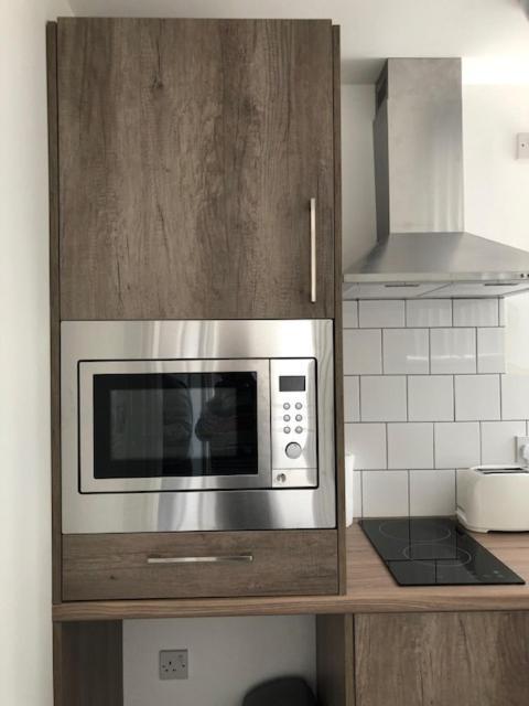 לייסטר Luxury Lavish Studio Apartments Le1 מראה חיצוני תמונה