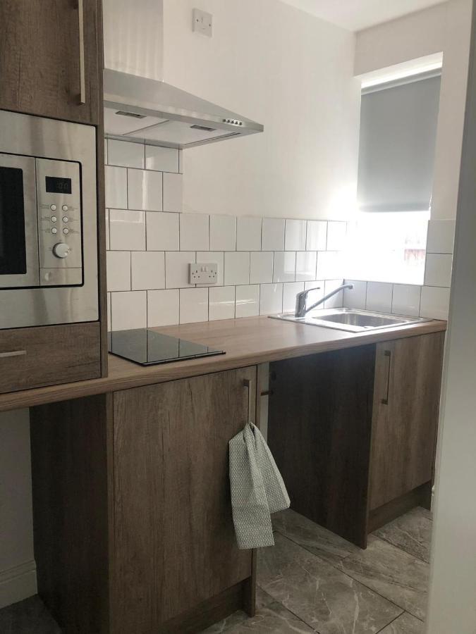 לייסטר Luxury Lavish Studio Apartments Le1 מראה חיצוני תמונה